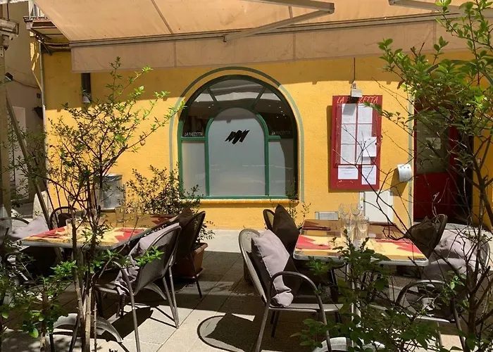 Hostal Del Ripolles